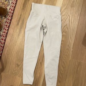 Alo Bone Leggings